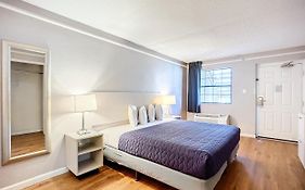 Soho Inn And Suites Jacksonville North